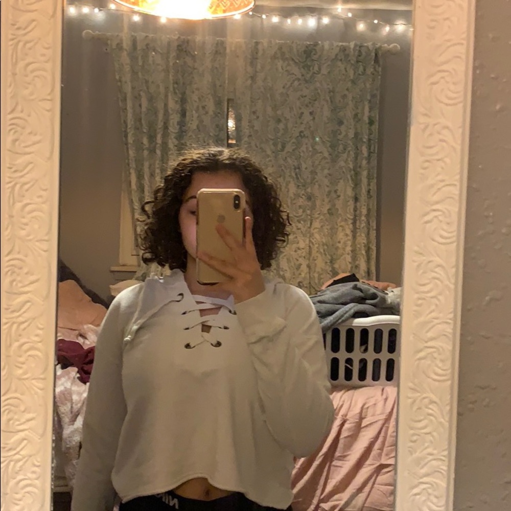 american eagle white tie up hoodie